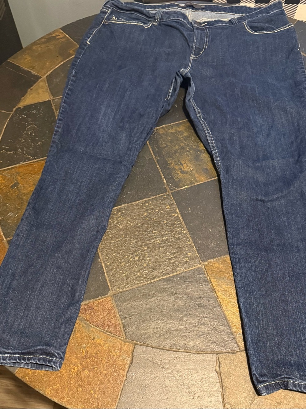 Levi's Women's Straight Leg Jeans in Dark Blue